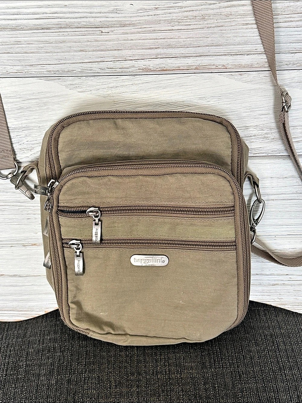 Baggallini tan Crossbody Bag